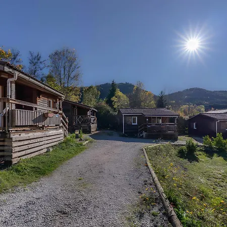 Montana 3- 4pers בקתה